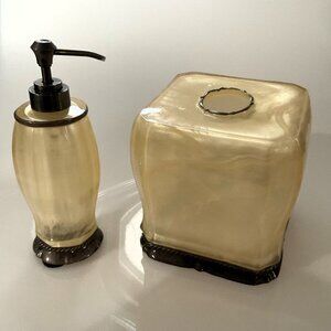 VINTAGE SIGNATURE BATHROOM TISSUE BOX COVER & SOAP DISPENSER PEARL FINISHED RESI